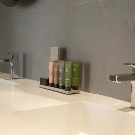 Teatro 7 & 8 Apartment